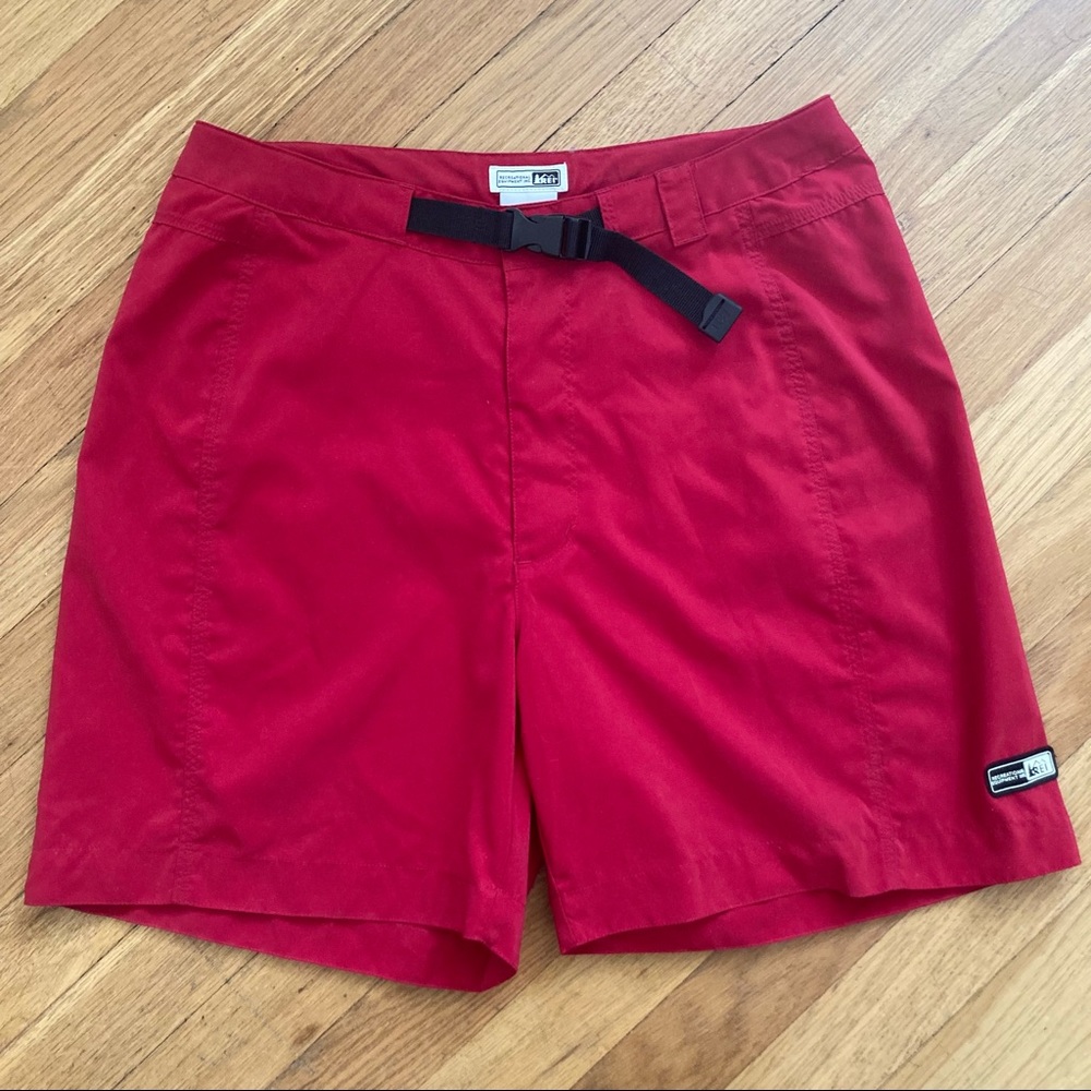 REI Hiking Outdoor Shorts Women’s Medium Red